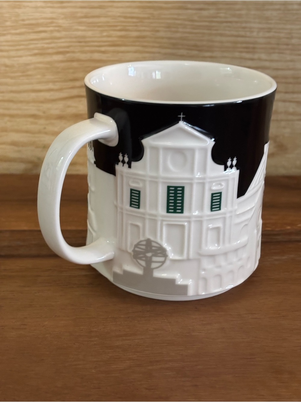 Starbucks Relief Series Macau Mug-2014